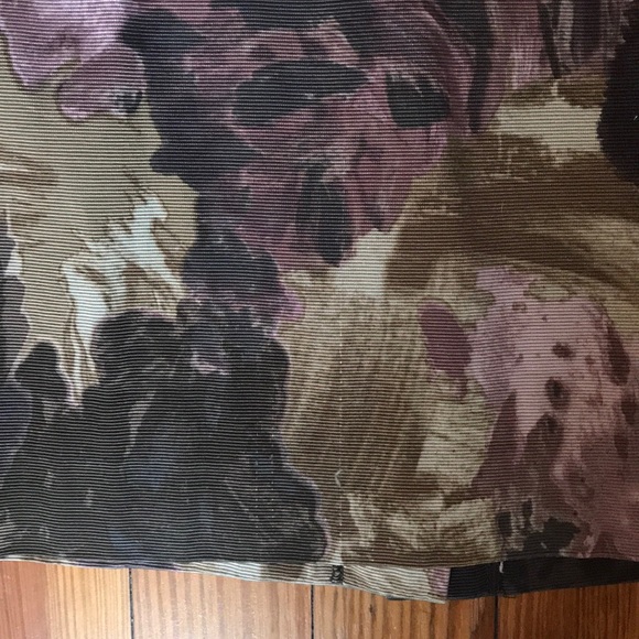 LOFT Watercolor Pencil Skirt - Stretchy and cute! - Picture 5 of 5